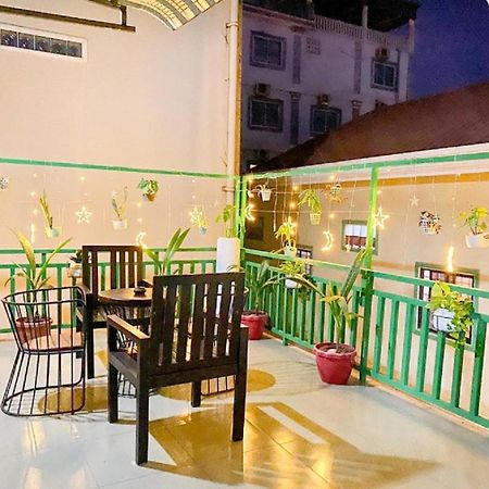 Centro Guest House Siem Reap Exterior photo