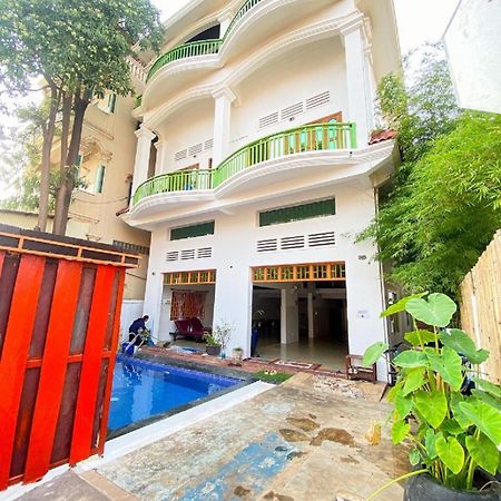 Centro Guest House Siem Reap Exterior photo